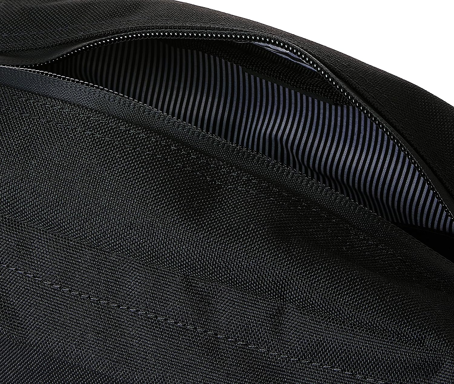 Herschel Chapter Toiletry Kit - Image 5